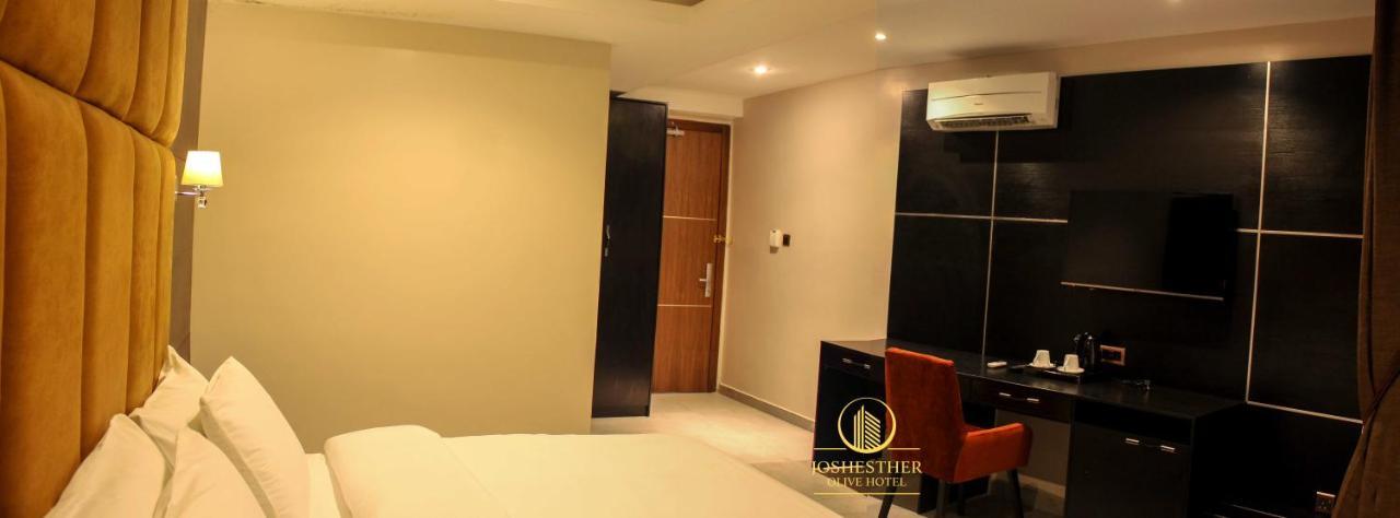 Joshesther Olive Hotel Ikeja Bagian luar foto