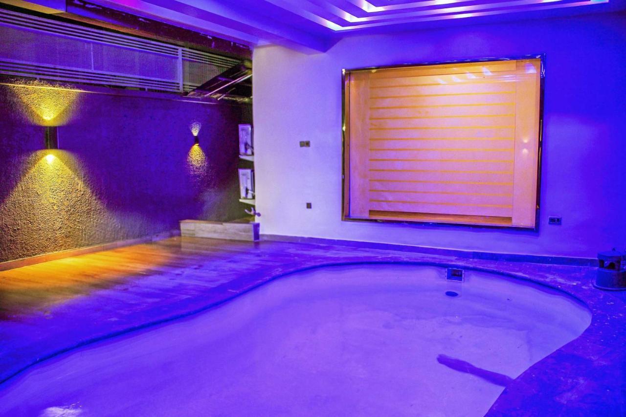 Joshesther Olive Hotel Ikeja Bagian luar foto